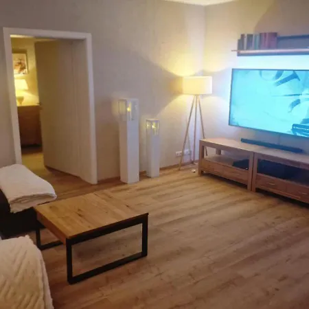 Auxbrg - 4 Zimmer, Xl Wasserbett, 65 Zoll Tv, Xl Terrasse Augsbourg