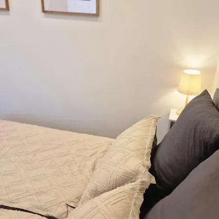 Appartement Auxbrg - 4 Zimmer, Xl Wasserbett, 65 Zoll Tv, Xl Terrasse