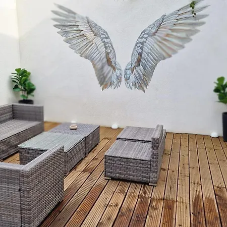 アパート Auxbrg - 4 Zimmer, Xl Terrasse, 65 Zoll Tv, Ps4 *